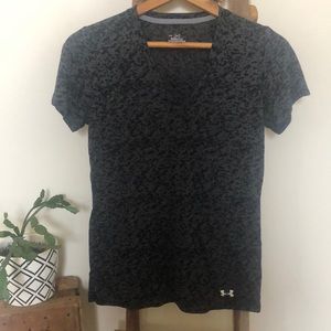 Short sleeve under armour heat gear t-shirt